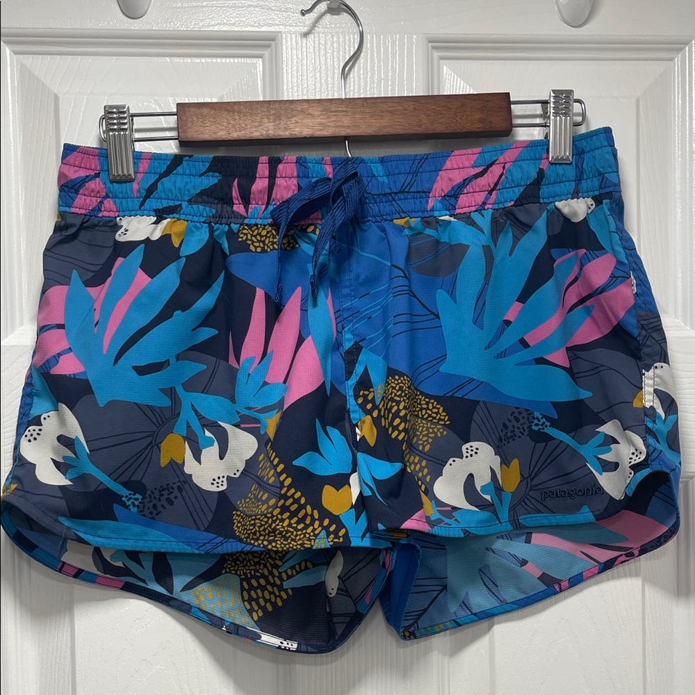 Patagonia Women's Tropical Print Shorts - Blue and Pink